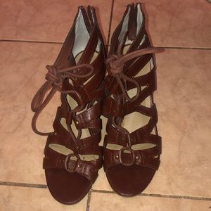 Brown wedges